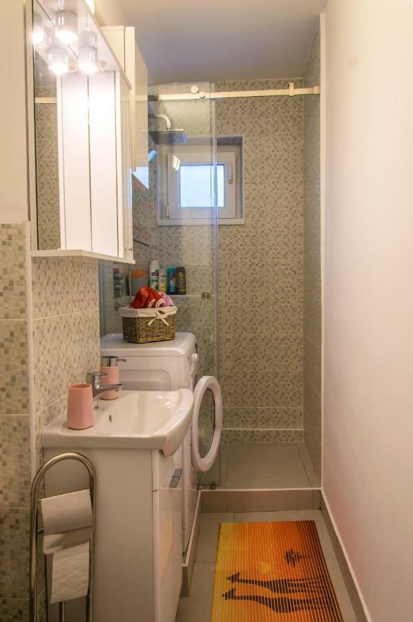 Bike-Friendly Apartment Тімішоара Екстер'єр фото